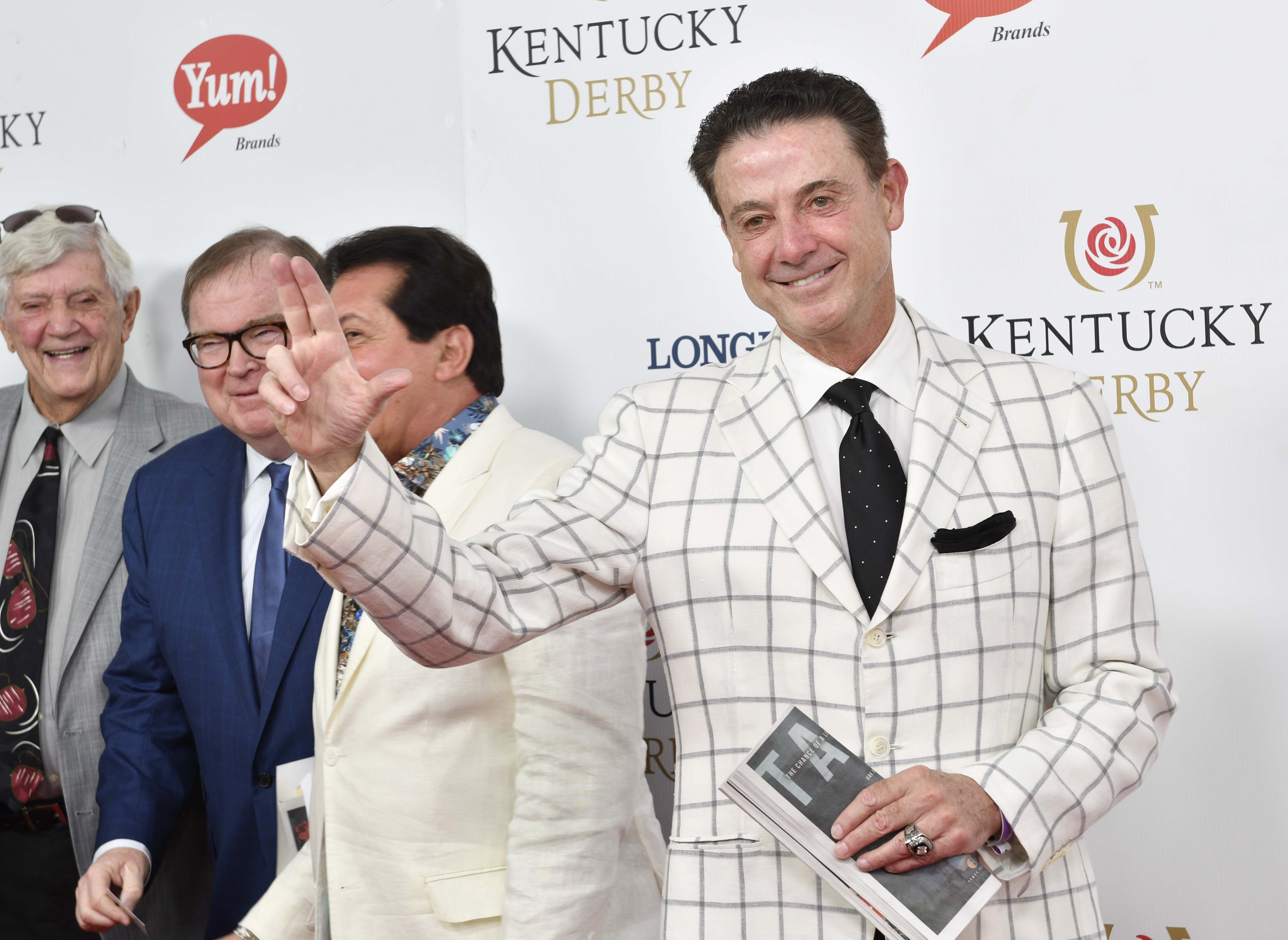 Rick Pitino, in NY state of mind at St John's, throws out first