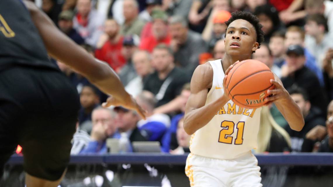 Kentucky’s John Calipari checks in on 2023 targets D.J. Wagner, Mookie Cook, Kylan Boswell